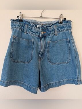 ZARA Paperbag Denim High-Rise Shorts Size 6
